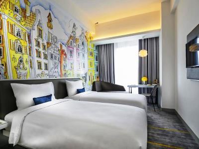 Yello Harmoni Hotel