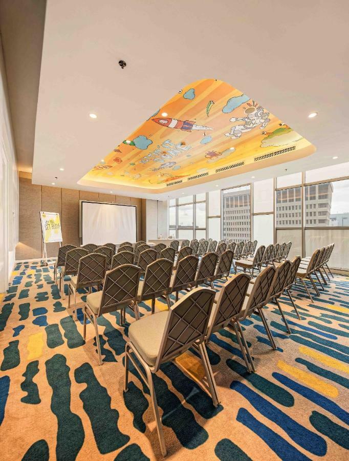 Hotel Yello Harmoni 3*