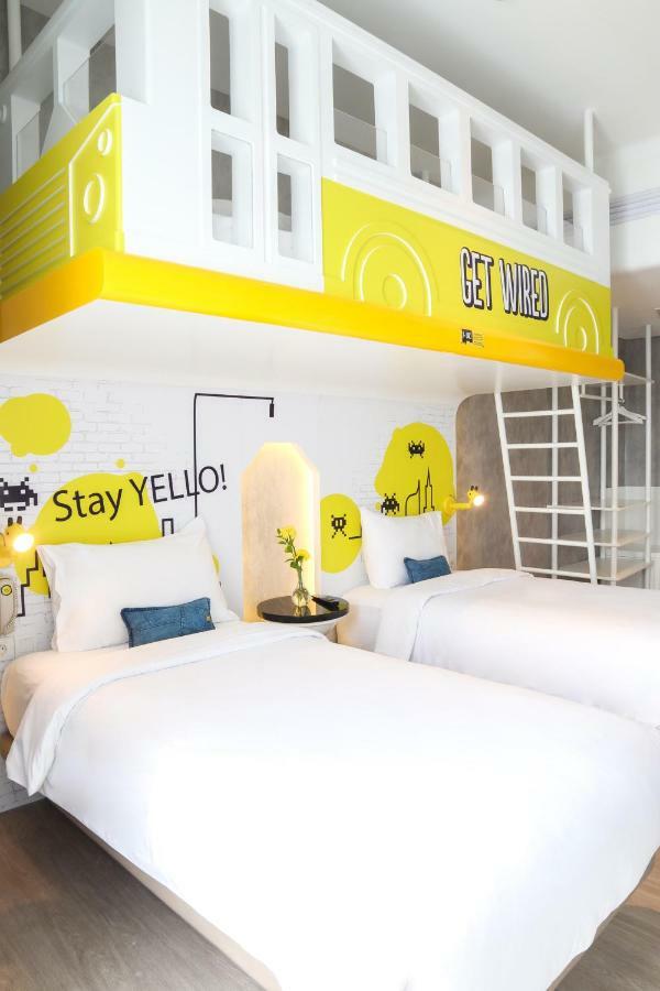 Hotel Yello Harmoni 3*